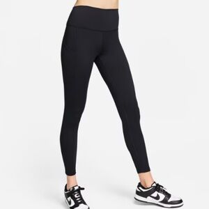 Nike 7/8 Leggings